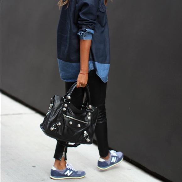 New balance sneakers size 7 - Picture 6 of 6